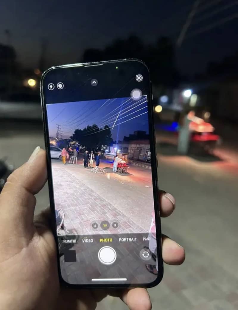 iPhone 13 Pro 1