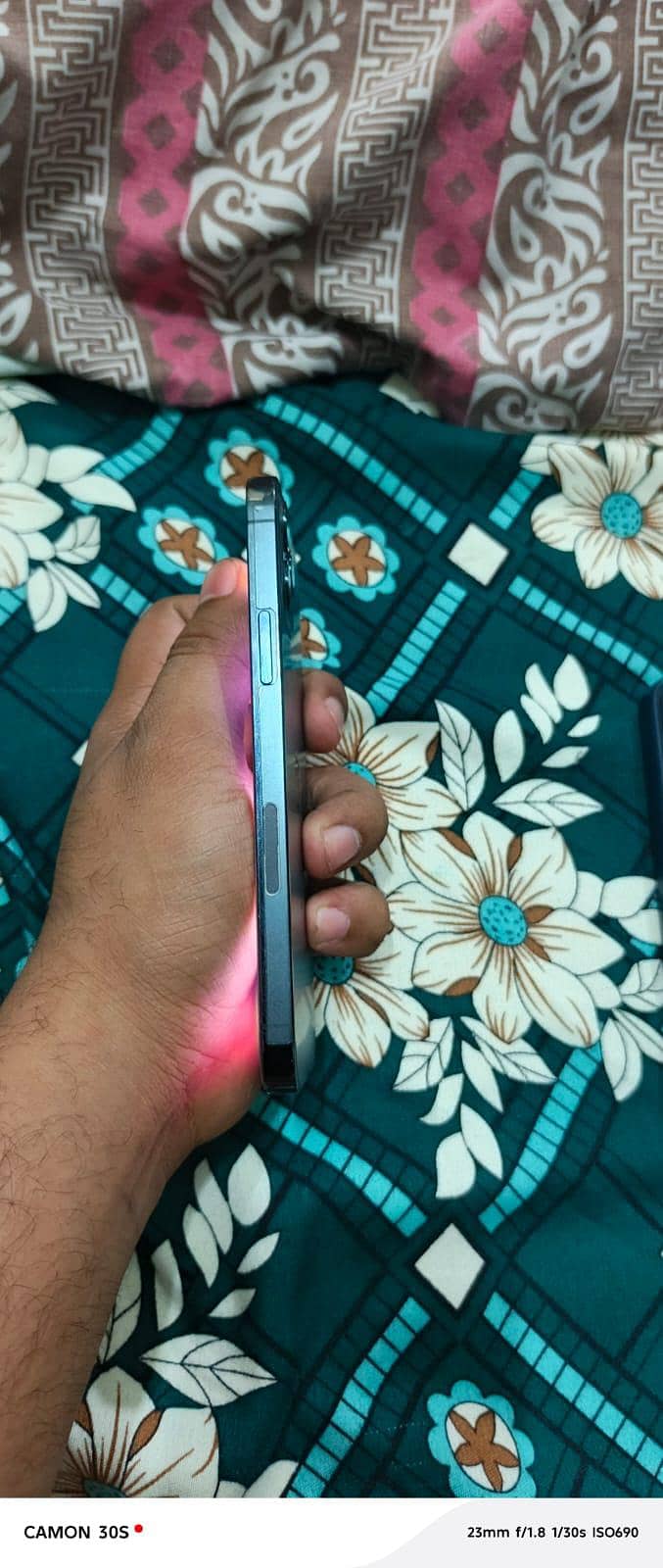 iphone 12 pro 4