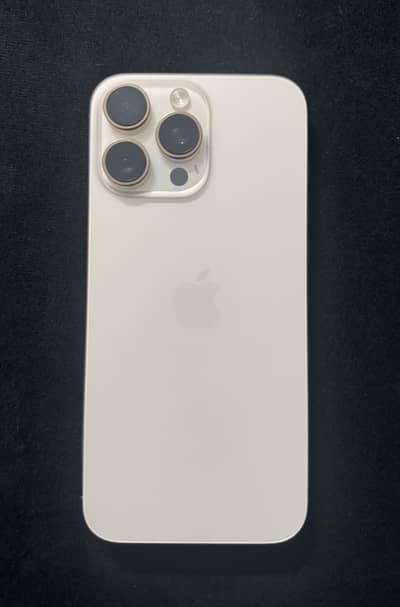 Apple iPhone 16 Pro Max