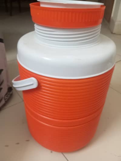 Water cooler