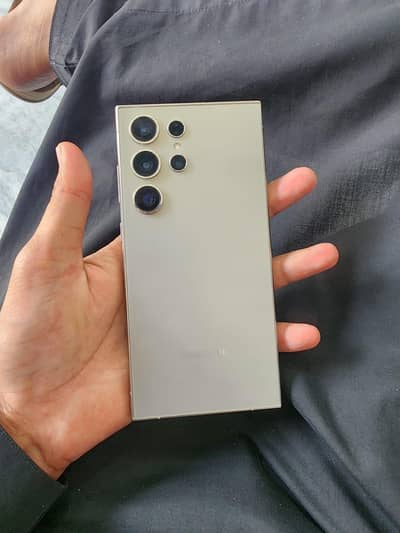 Samsung Mobile S24 Ultra (12 256) non pta