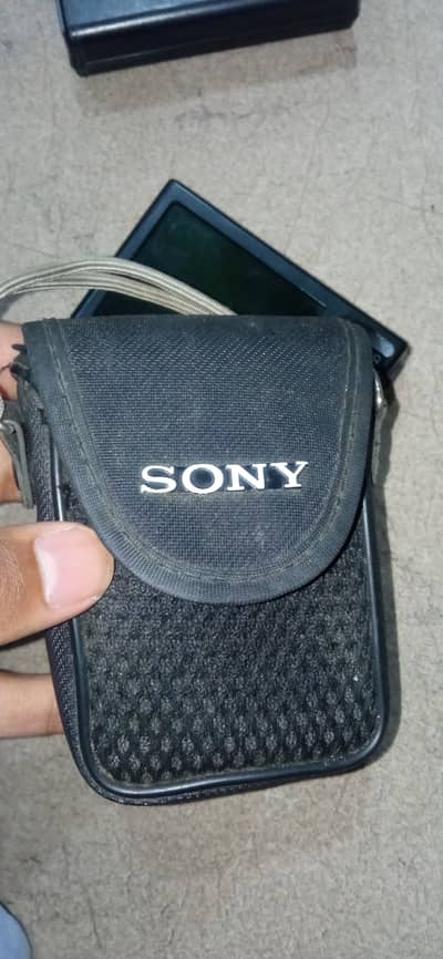 Sony Cyber-shot W180 camera