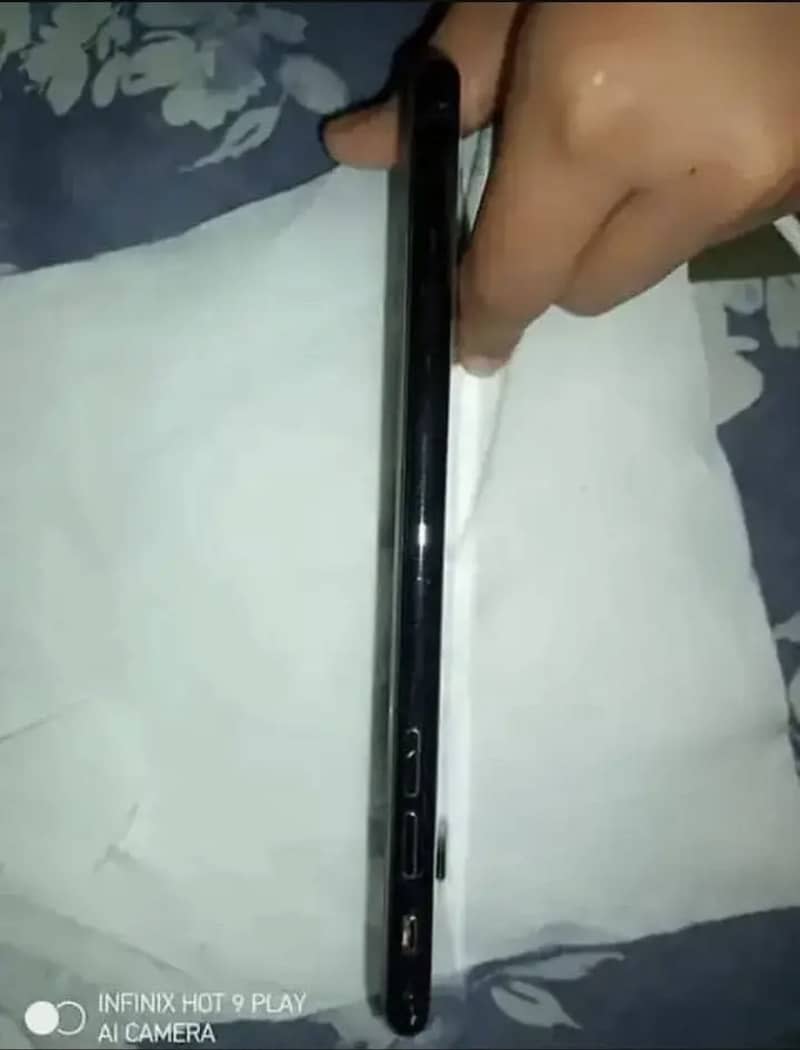 Apple iPhone 7 Plus 2