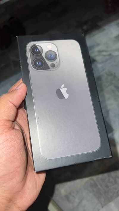 Apple iPhone 13 Pro