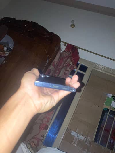 Samsung Mobile S22 Ultra only dot and s pen missing