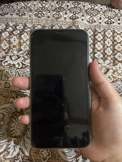 Apple iPhone 11