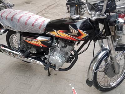 Honda 125 Hyderabad number 21 mdl