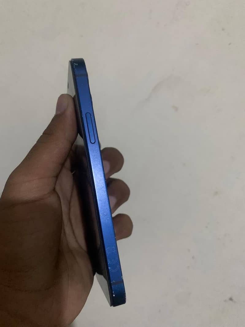 Iphone 12 3