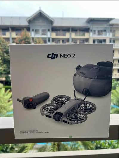 DJI Neo 2 Fly More Combo with Goggles & Motion Controller