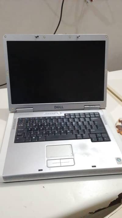 dell laptop window 7 urgent sale