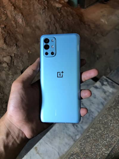 oneplus 9r. 8/128 all orgen pta appowrd  phone frash ha