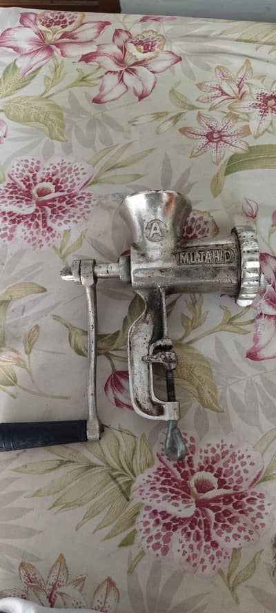 Manual Meat Grinder/ Qeema Machine
