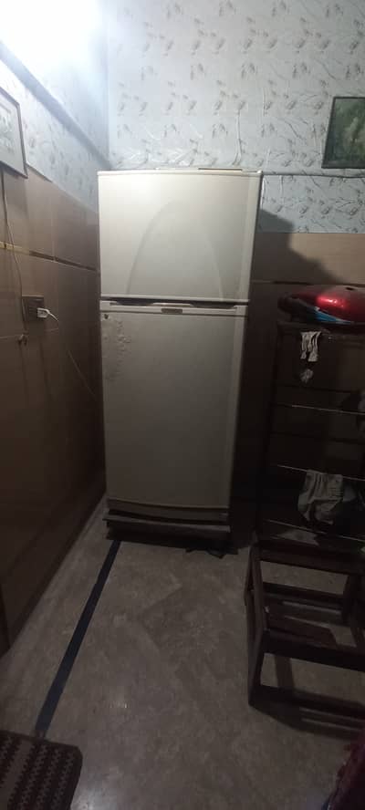 Dawlance full size fridge