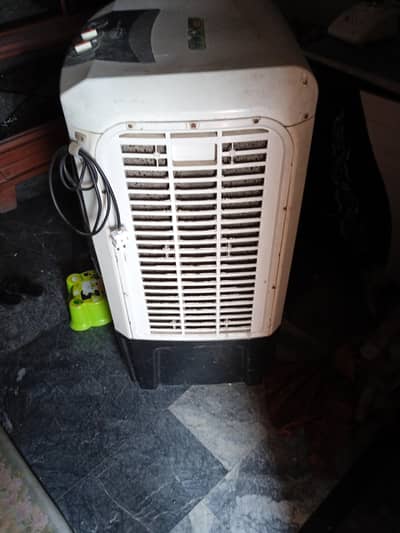 Air cooler plastic body