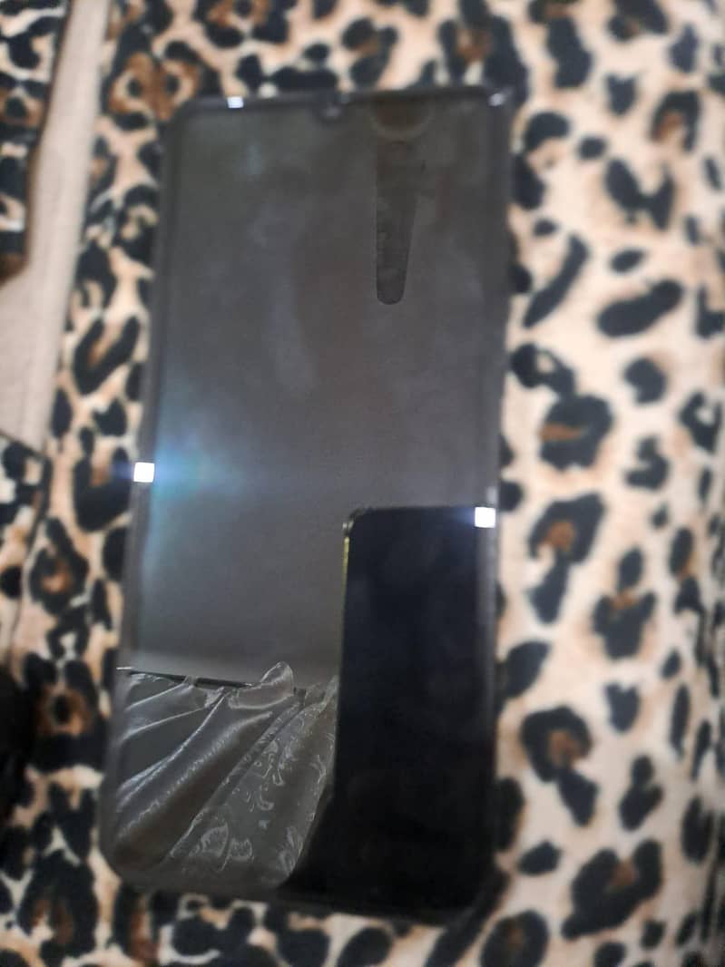black colour 0