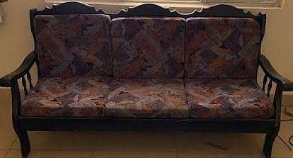 Solid Wood 3 Seater Vintage Sofa Set-Excellent Condition (Urgent Sale)