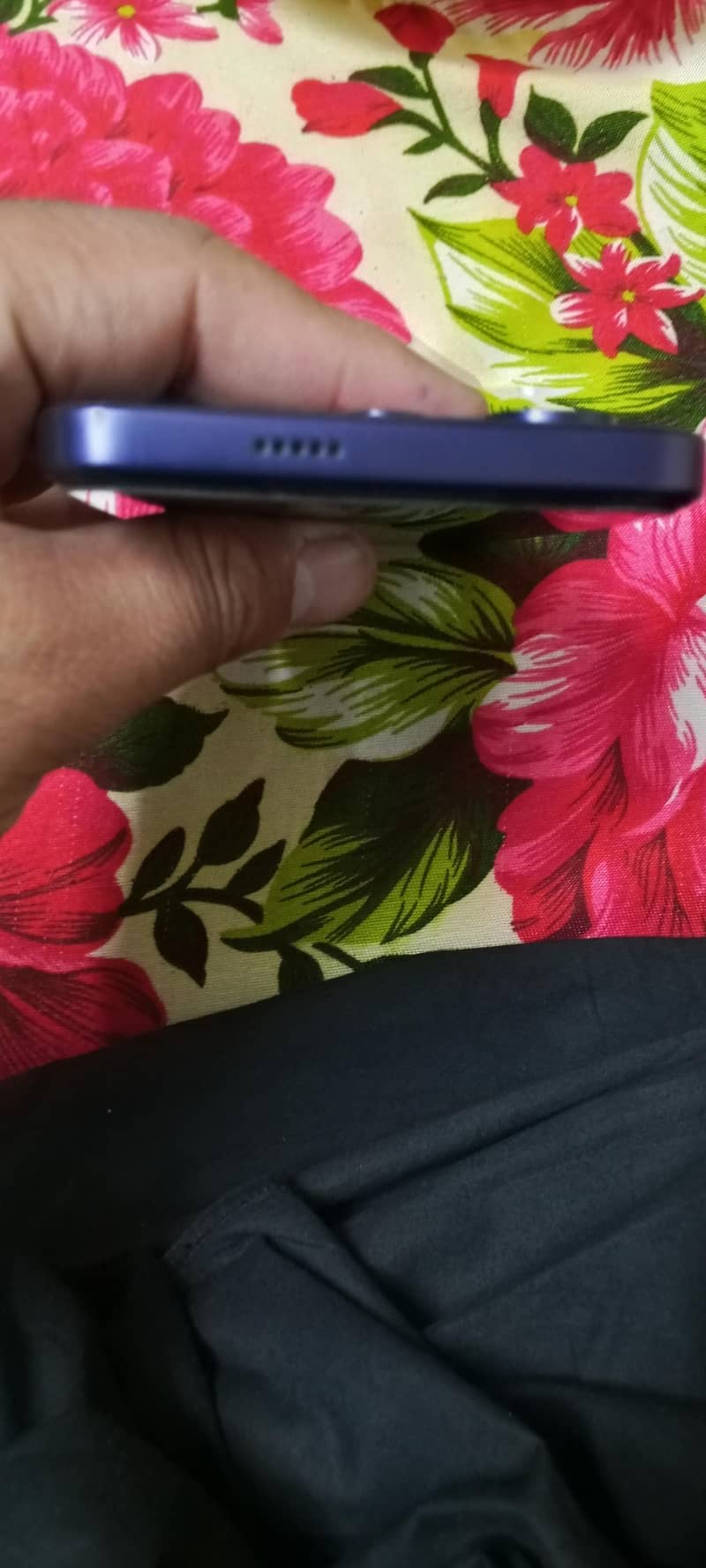 Mobile 3