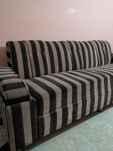 Sofa Set 7 seater [Urgent]