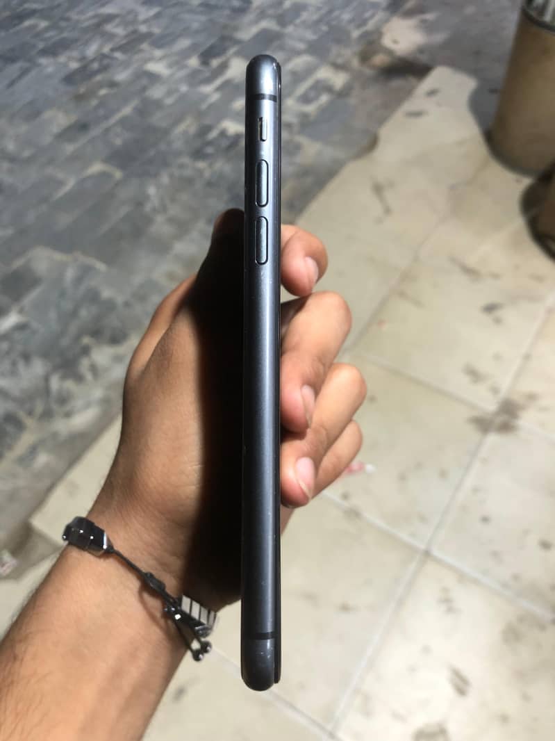 iphone 11 3