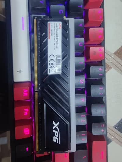 kingston ram 8 gb very good condition ddr4 2600mah