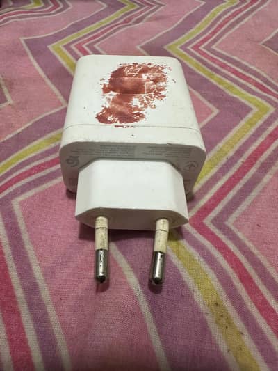 OppO A38 33W Charger box pulled