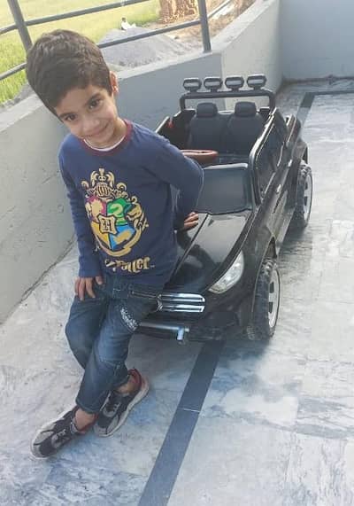 Kids Electric Ride-On Jeep Car – Black Toy Car in Good Condition
