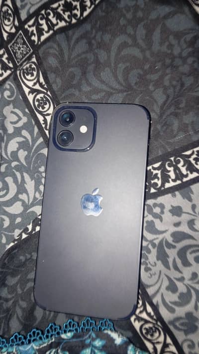 Apple iPhone 12