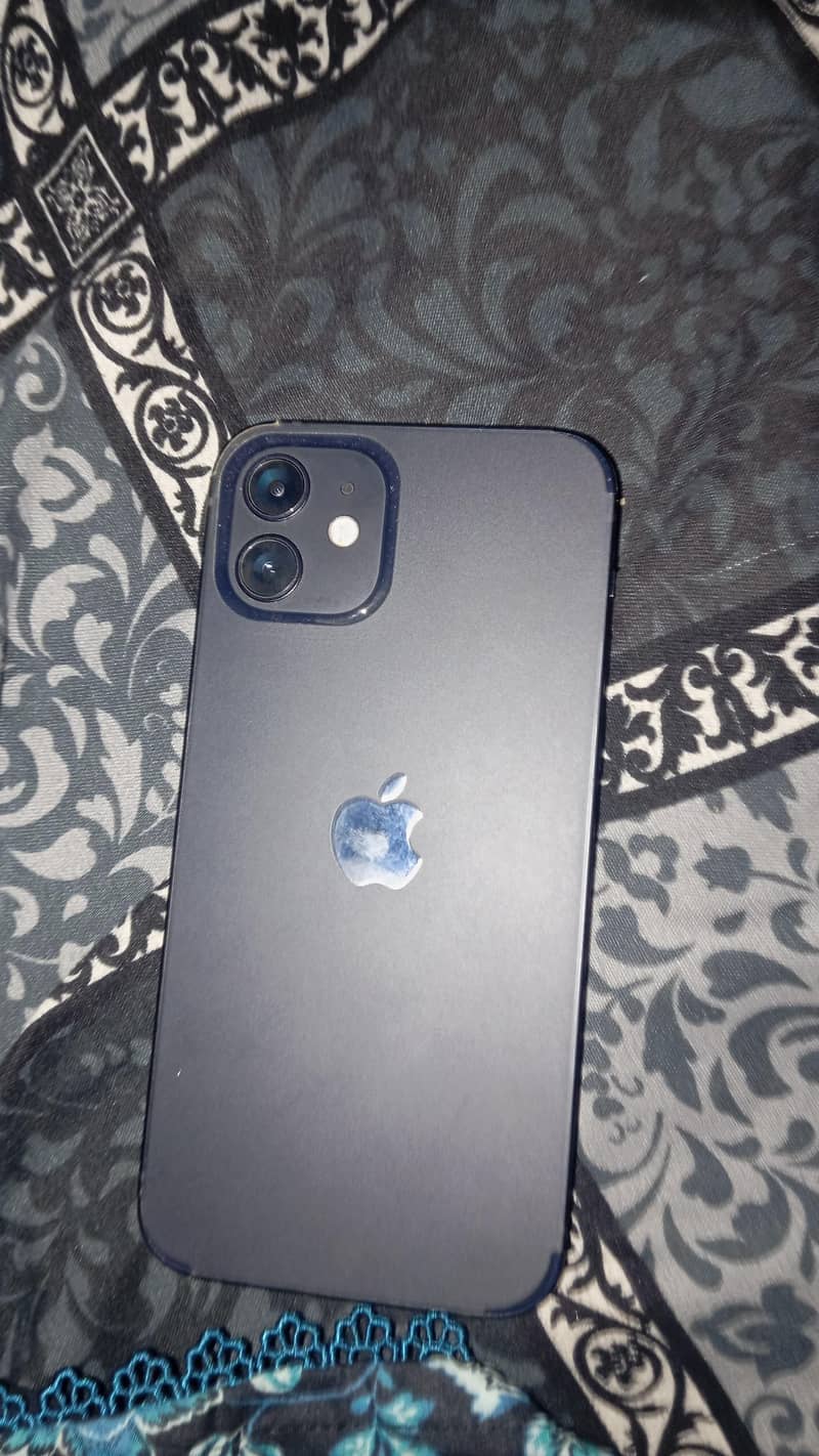 Apple iPhone 12 0