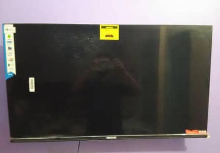 SAMSUNG 43" GOOGLE SMART LED TV