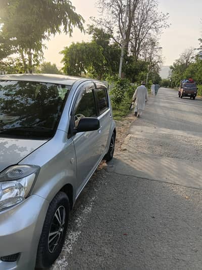 Toyota Passo 9 model 13 registered Islamabad number is up for sale.