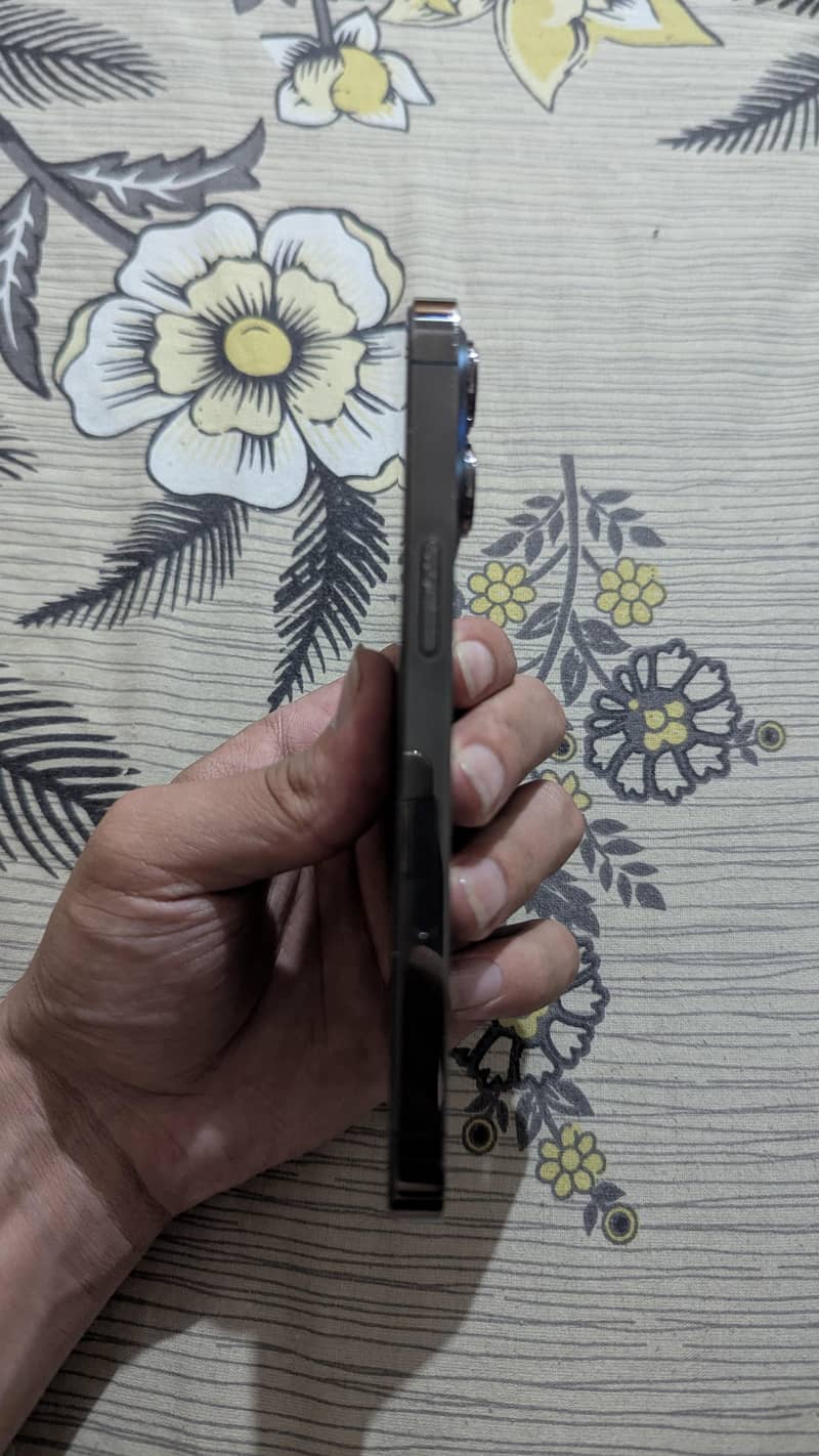 iphone 13 pro 4