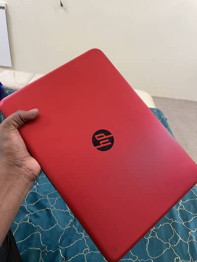 HP Pentium Laptop – Windows 10 – Good Condition
