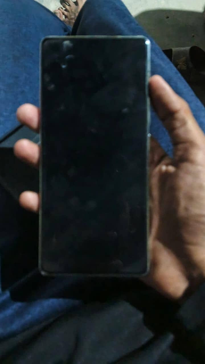 Tecno CAMON 40 7