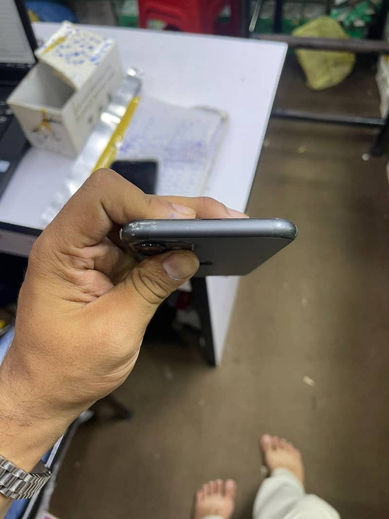 Iphone 11 6