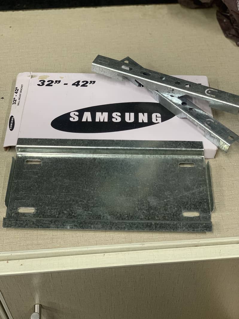 LED brackets 1