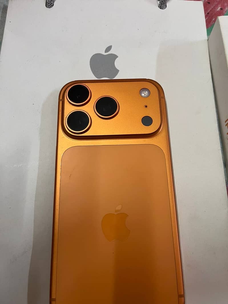 iPhone 17 pro 3