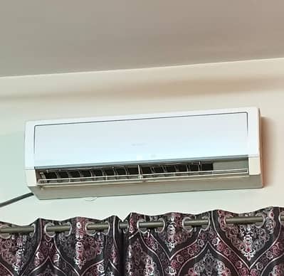 Gree 1.5 Ton Inverter