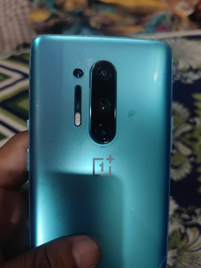 One Plus 8 Pro 0
