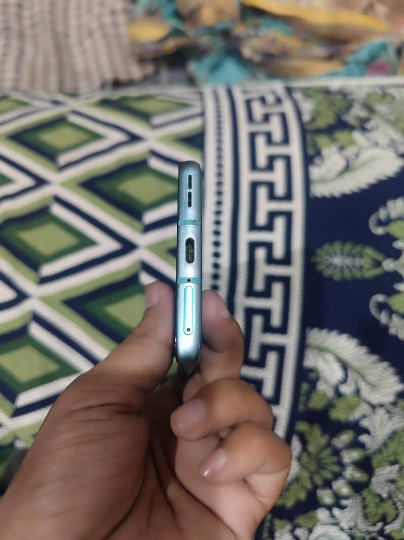 One Plus 8 Pro 7