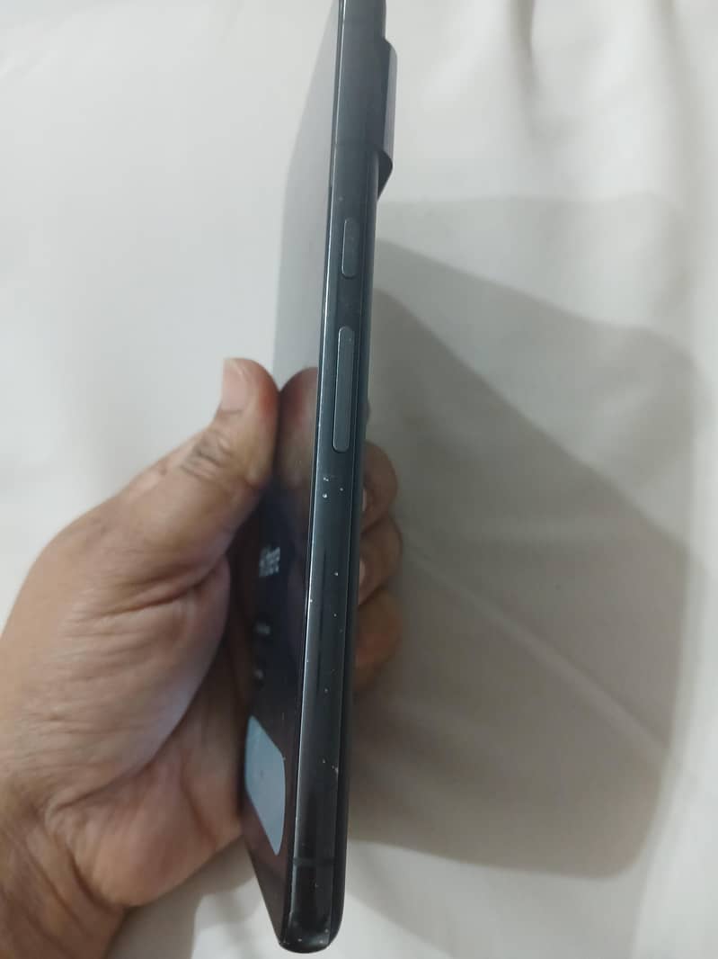 Google pixel 8 Pro 4