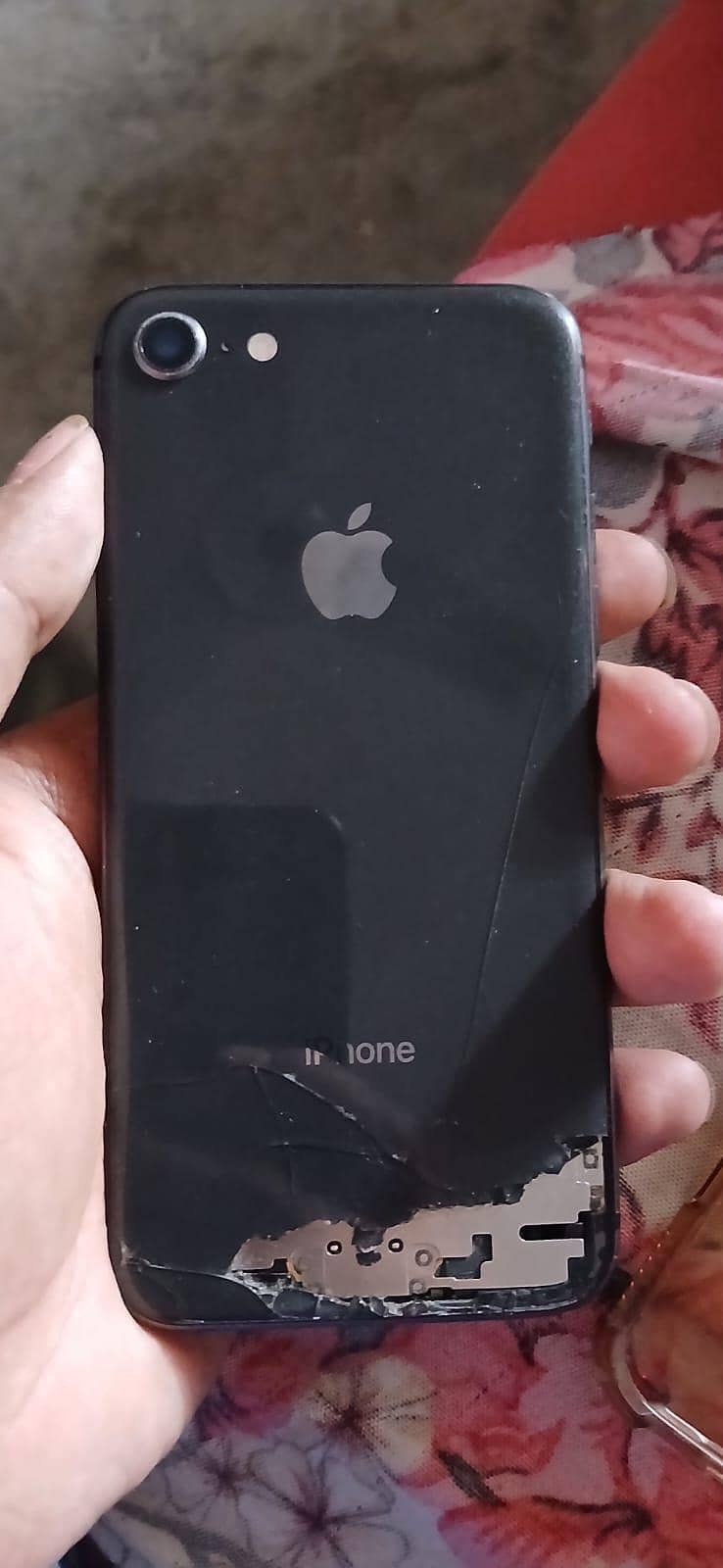 IPhone 8 0