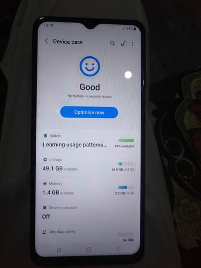 4/64 dual sim finger camera ok glas change with cable long btry time