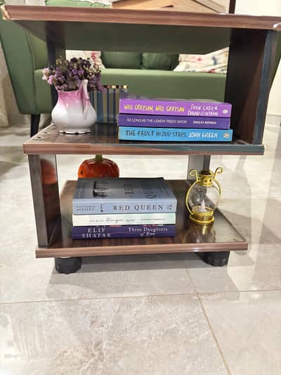 Centre table