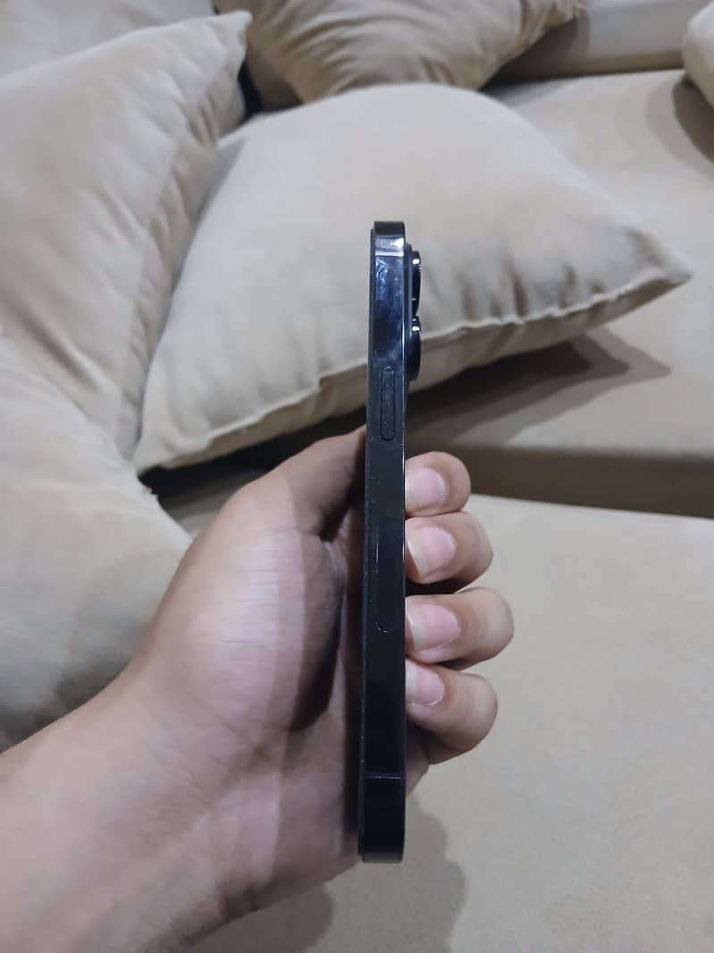 Iphone 14 pro 4