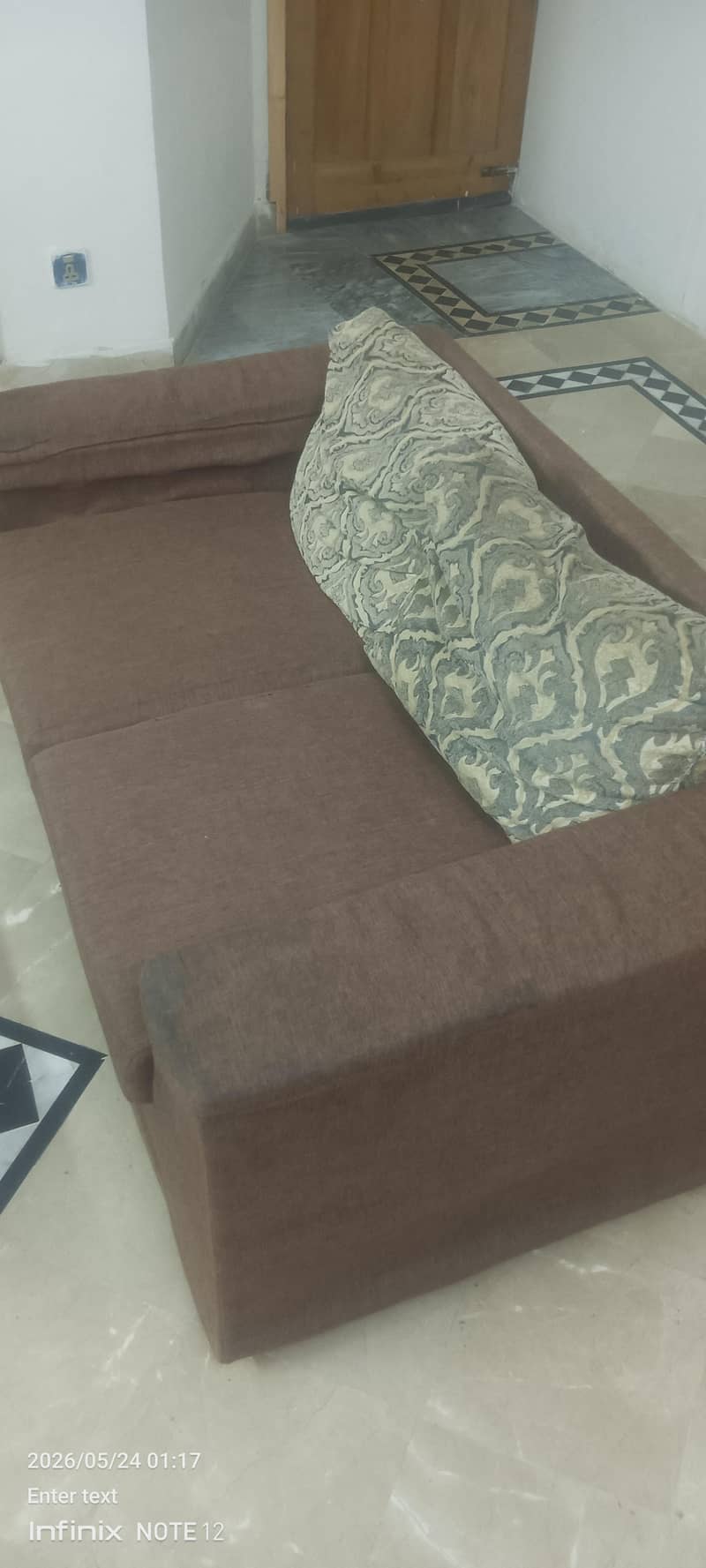 used sofa 0