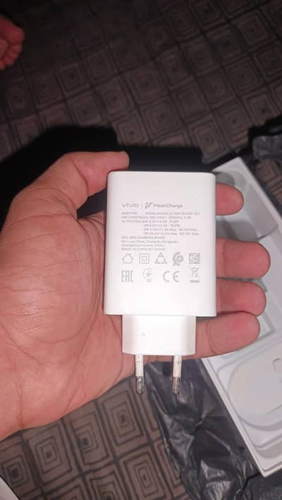 Vivo original box wali vivo 80W flash charger