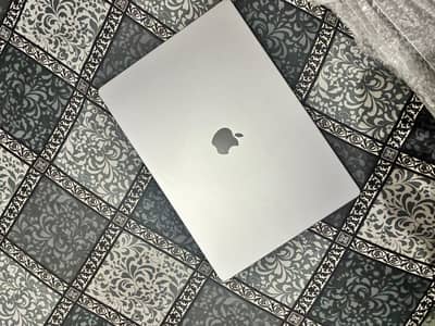 MacBook Pro 16” inch M1 Pro 32|512