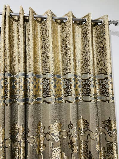 Set of 2 curtains standard size
