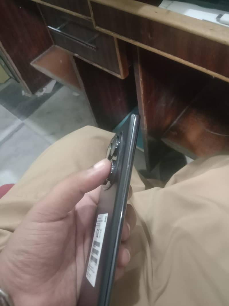 Redmi note 14 pro 1