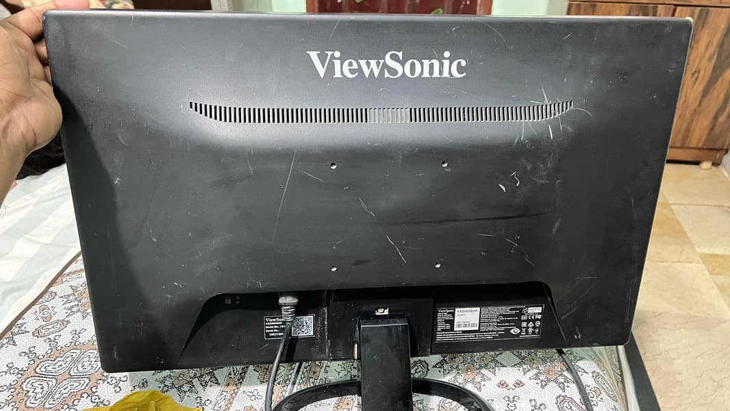 ViewSonic LED monster 4